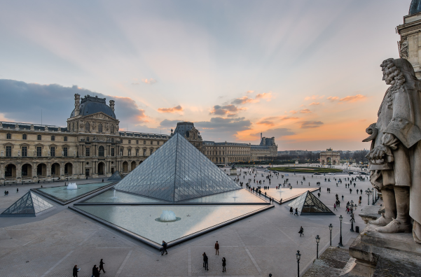 Louvre