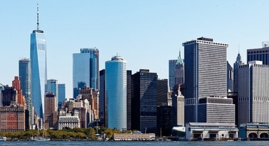 Manhattan Rents Sink for the First Time Since the Great Recession